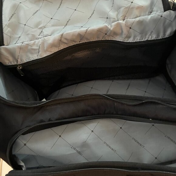 TravelPro Soft Sided Duffel Tote - Picture 5 of 7